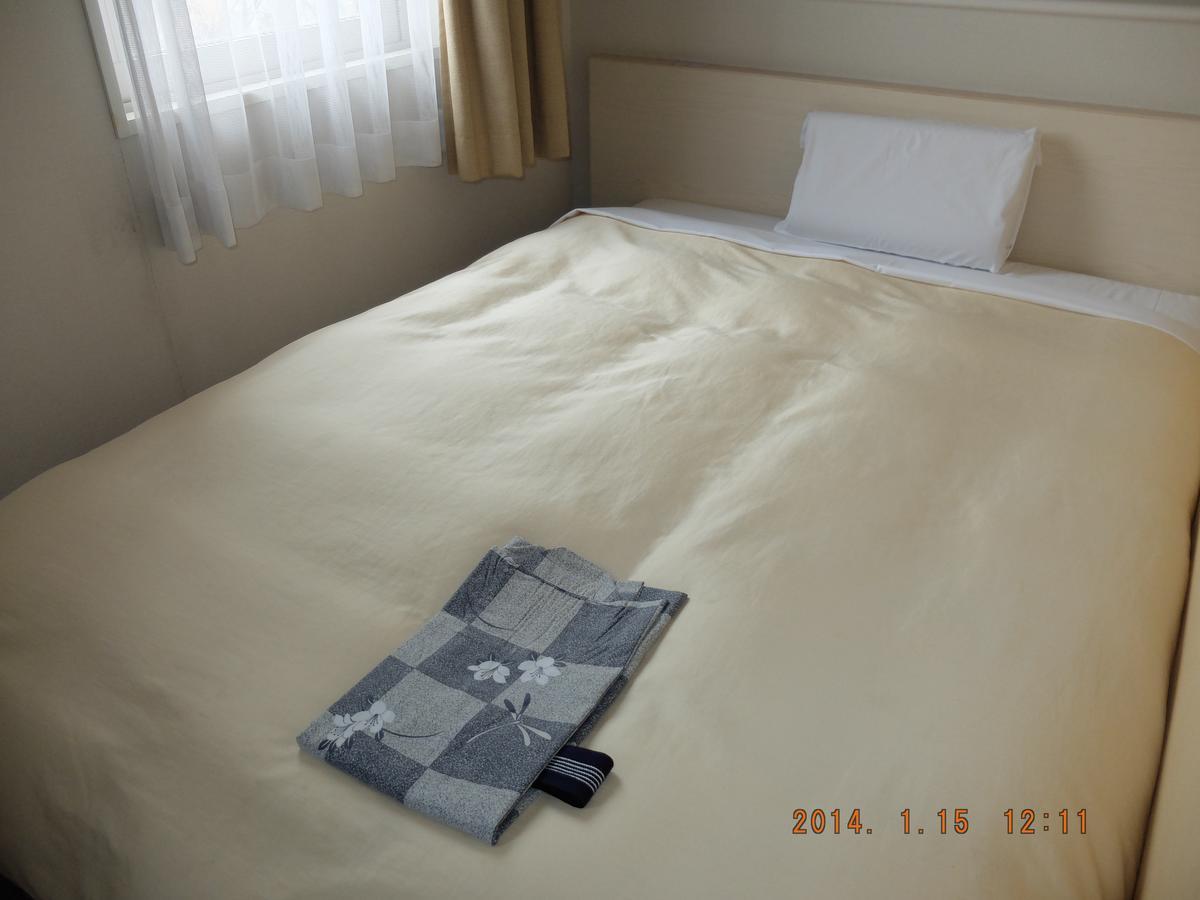 Hotel Crown Hills Katsuta Omotechoten Хитачинака Екстериор снимка