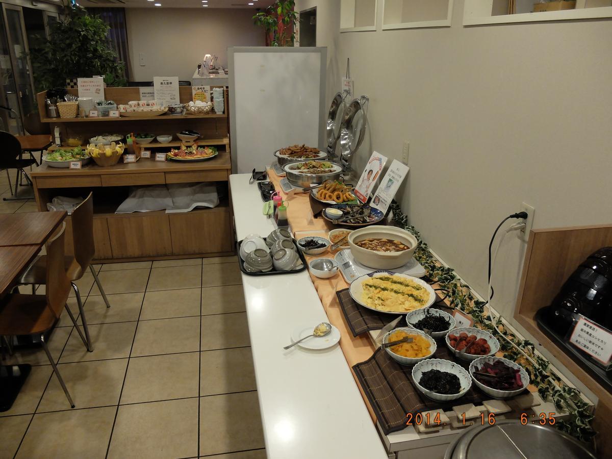 Hotel Crown Hills Katsuta Omotechoten Хитачинака Екстериор снимка